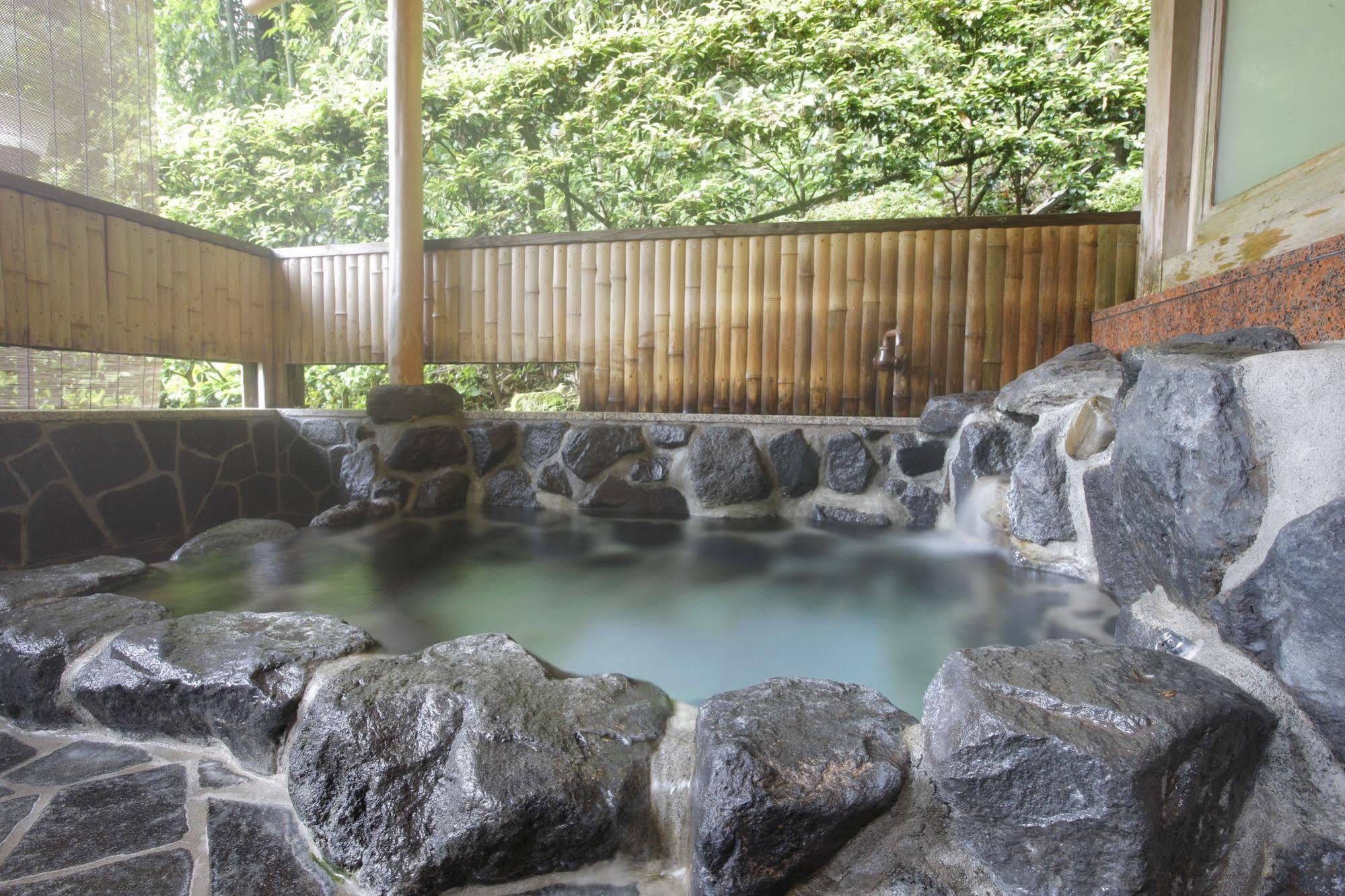 Отель Kona Besso Izunokuni Экстерьер фото